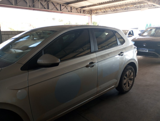 VOLKSWAGEN POLO 1.0 MPI MANUAL