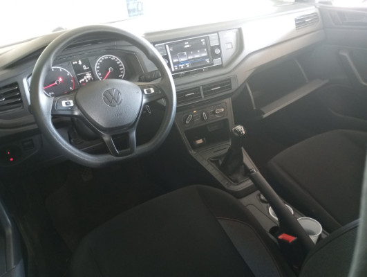VOLKSWAGEN POLO 1.0 MPI MANUAL