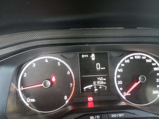 VOLKSWAGEN POLO 1.0 MPI MANUAL