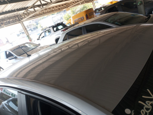 VOLKSWAGEN POLO 1.0 MPI MANUAL