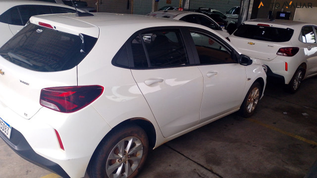 CHEVROLET ONIX 1.0 TURBO FLEX LT MANUAL