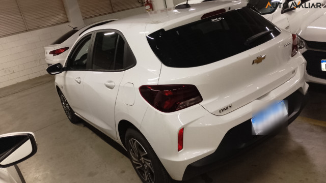 CHEVROLET ONIX 1.0 TURBO FLEX LT MANUAL