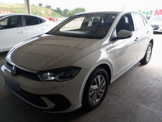 VOLKSWAGEN POLO 1.0 MPI MANUAL