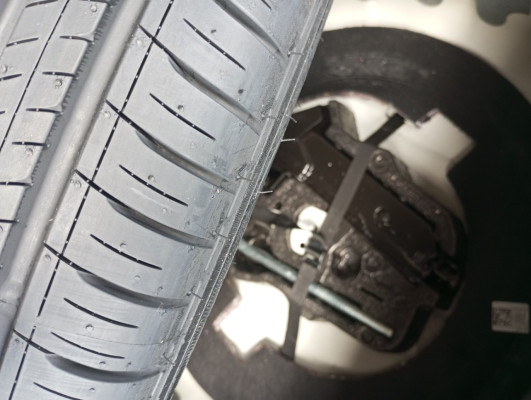 VOLKSWAGEN POLO 1.0 MPI MANUAL