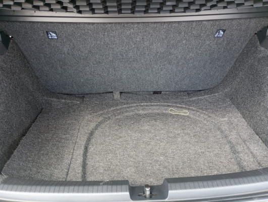 VOLKSWAGEN POLO 1.0 MPI MANUAL