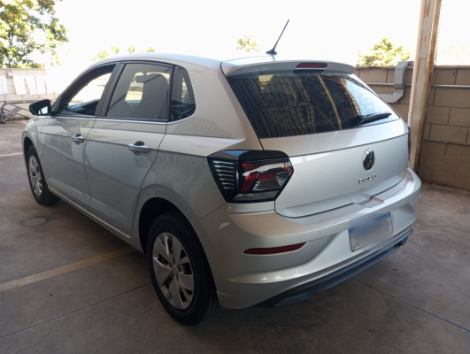 VOLKSWAGEN POLO 1.0 MPI MANUAL