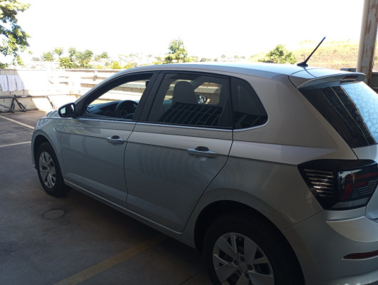 VOLKSWAGEN POLO 1.0 MPI MANUAL