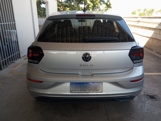 VOLKSWAGEN POLO 1.0 MPI MANUAL