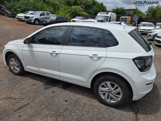 VOLKSWAGEN POLO 1.0 170 TSI MANUAL