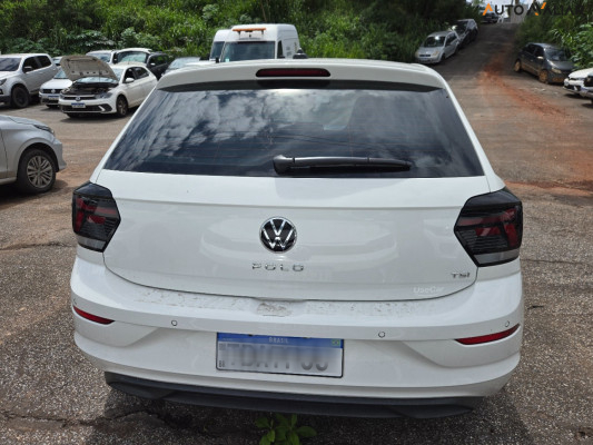 VOLKSWAGEN POLO 1.0 170 TSI MANUAL