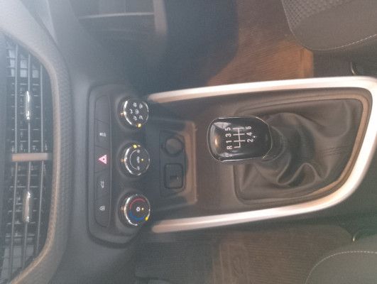 CHEVROLET ONIX 1.0 TURBO FLEX LT MANUAL