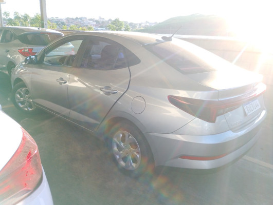 HYUNDAI HB20S 1.0 12V FLEX COMFORT MANUAL