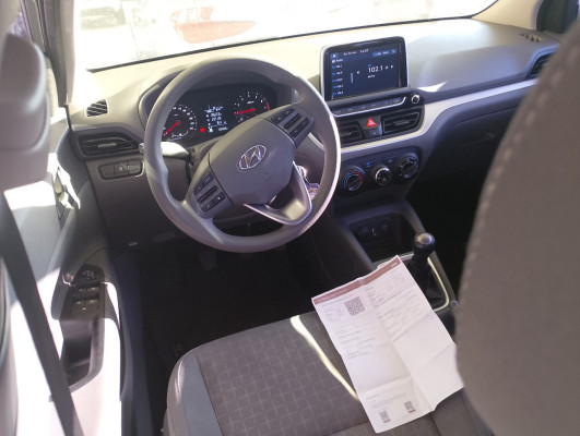 HYUNDAI HB20S 1.0 12V FLEX COMFORT MANUAL