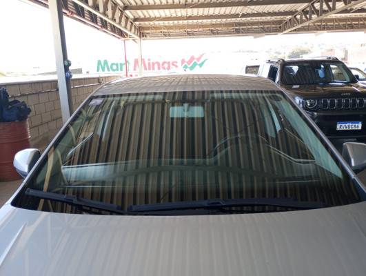 VOLKSWAGEN POLO 1.0 MPI MANUAL