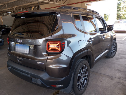 JEEP RENEGADE 1.3 T270 TURBO FLEX LONGITUDE AT6
