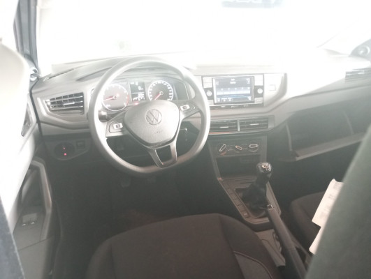 VOLKSWAGEN POLO 1.0 MPI MANUAL