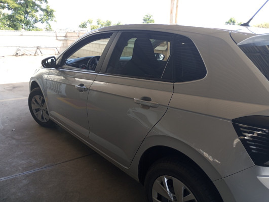 VOLKSWAGEN POLO 1.0 MPI MANUAL