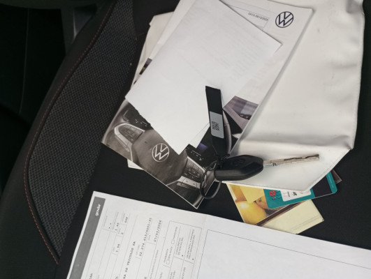 VOLKSWAGEN POLO 1.0 MPI MANUAL