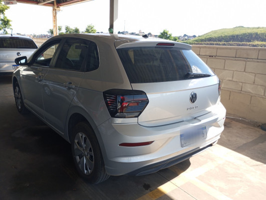 VOLKSWAGEN POLO 1.0 MPI MANUAL