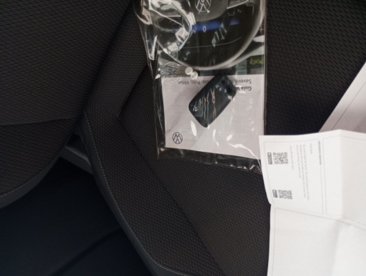 VOLKSWAGEN T-CROSS 1.0 200 TSI TOTAL FLEX AUTOM&Aacute;TICO