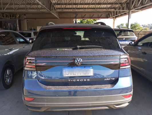 VOLKSWAGEN T-CROSS 1.0 200 TSI TOTAL FLEX AUTOM&Aacute;TICO