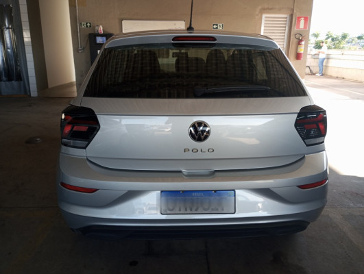 VOLKSWAGEN POLO 1.0 MPI MANUAL