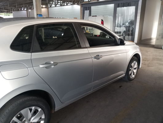 VOLKSWAGEN POLO 1.0 MPI MANUAL