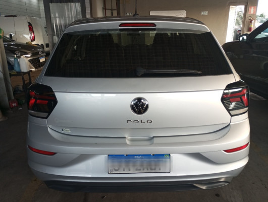 VOLKSWAGEN POLO 1.0 MPI MANUAL