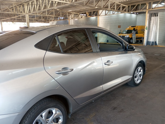 HYUNDAI HB20S 1.0 12V FLEX COMFORT MANUAL