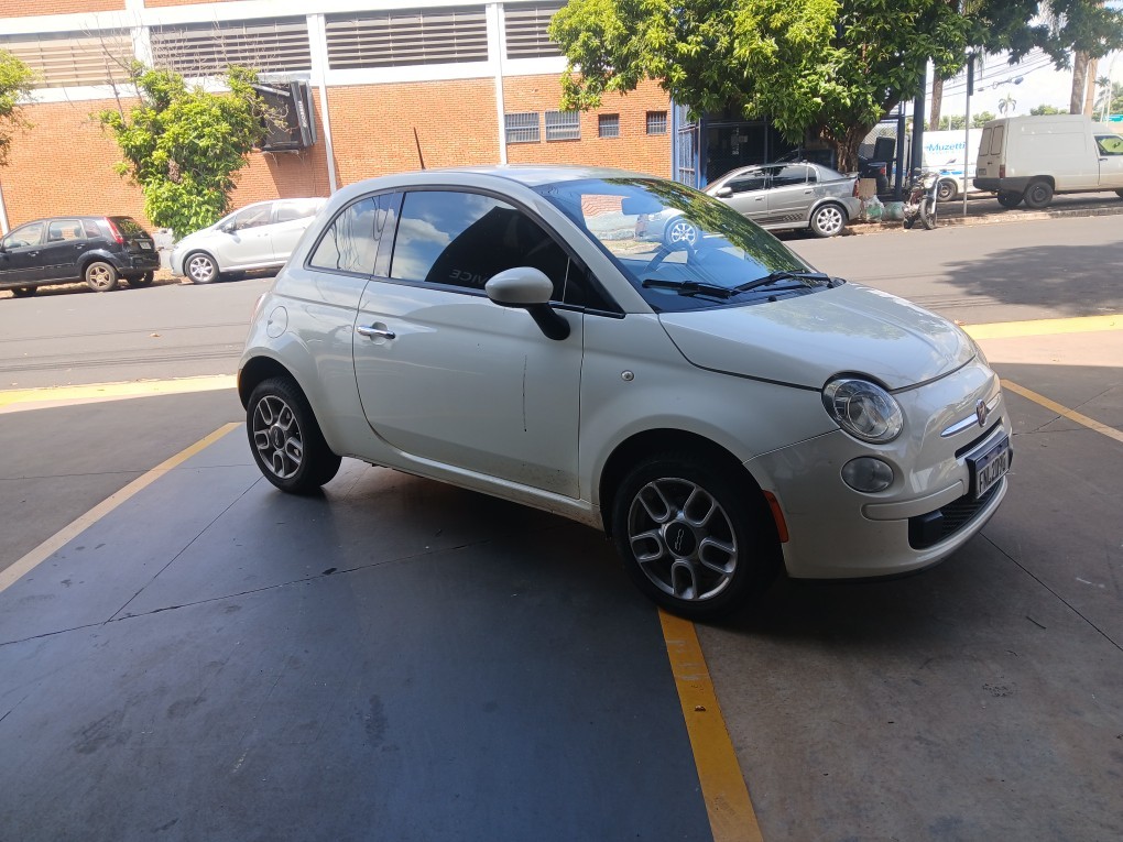 FIAT 500 1.4 CULT 8V FLEX 2P MANUAL