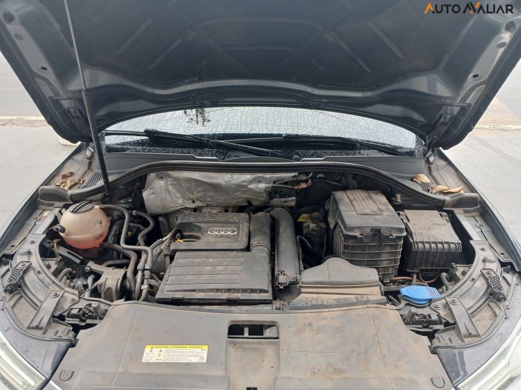 AUDI Q3 1.4 TFSI AMBIENTE GASOLINA 4P S TRONIC
