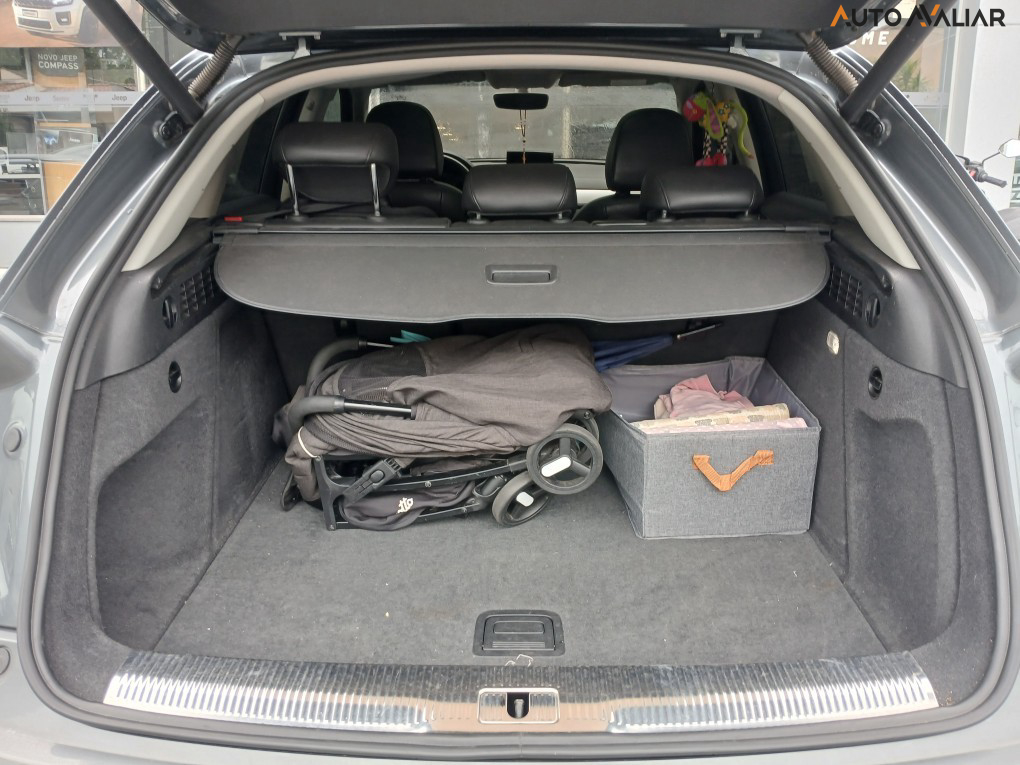 AUDI Q3 1.4 TFSI AMBIENTE GASOLINA 4P S TRONIC