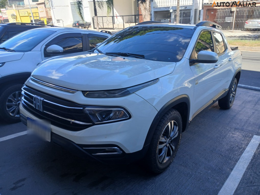 FIAT TORO 2.0 16V TURBO DIESEL FREEDOM 4WD AT9