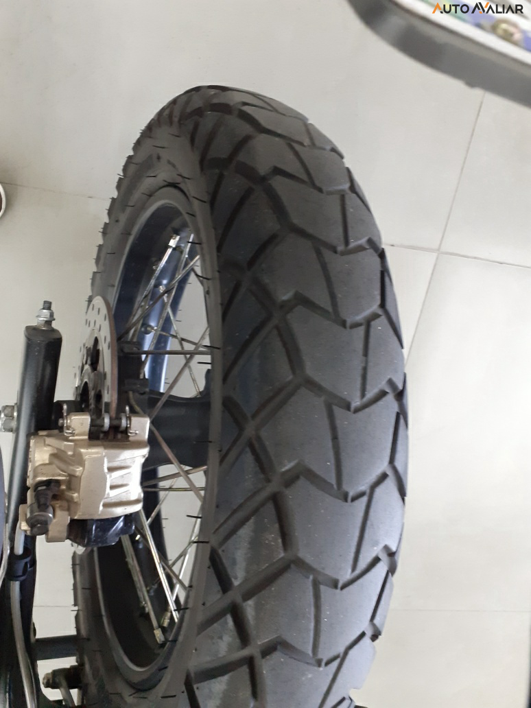 ROYAL ENFIELD HIMALAYAN  411 EFI HIMALAYAN  411 EFI