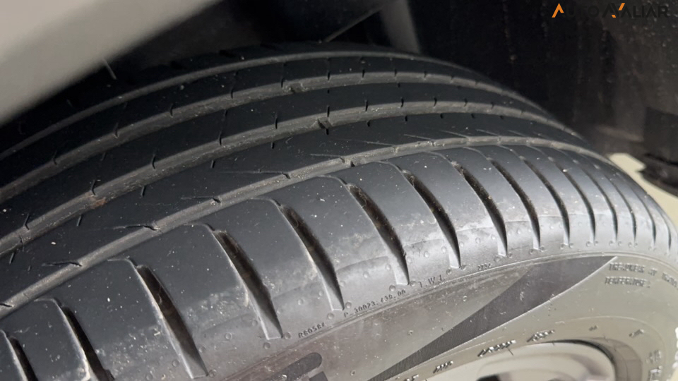 JEEP COMMANDER 2.0 HURRICANE 4 TURBO GASOLINA OVERLAND AT9