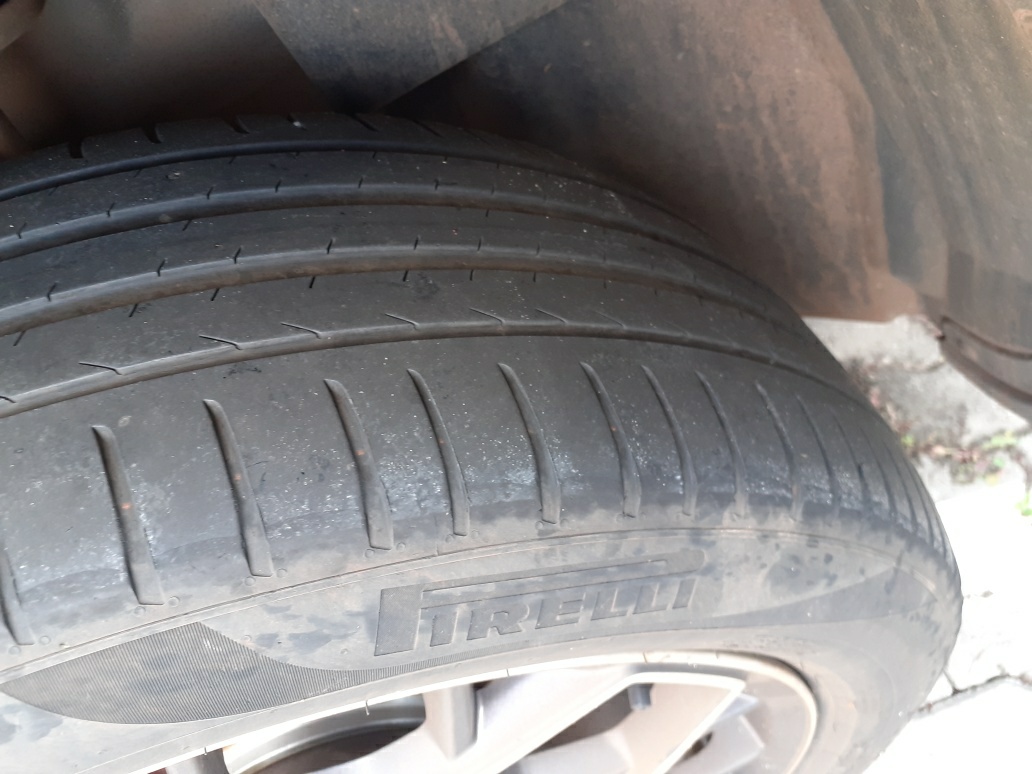 JEEP COMMANDER 2.0 TD380 TURBO DIESEL OVERLAND AT9