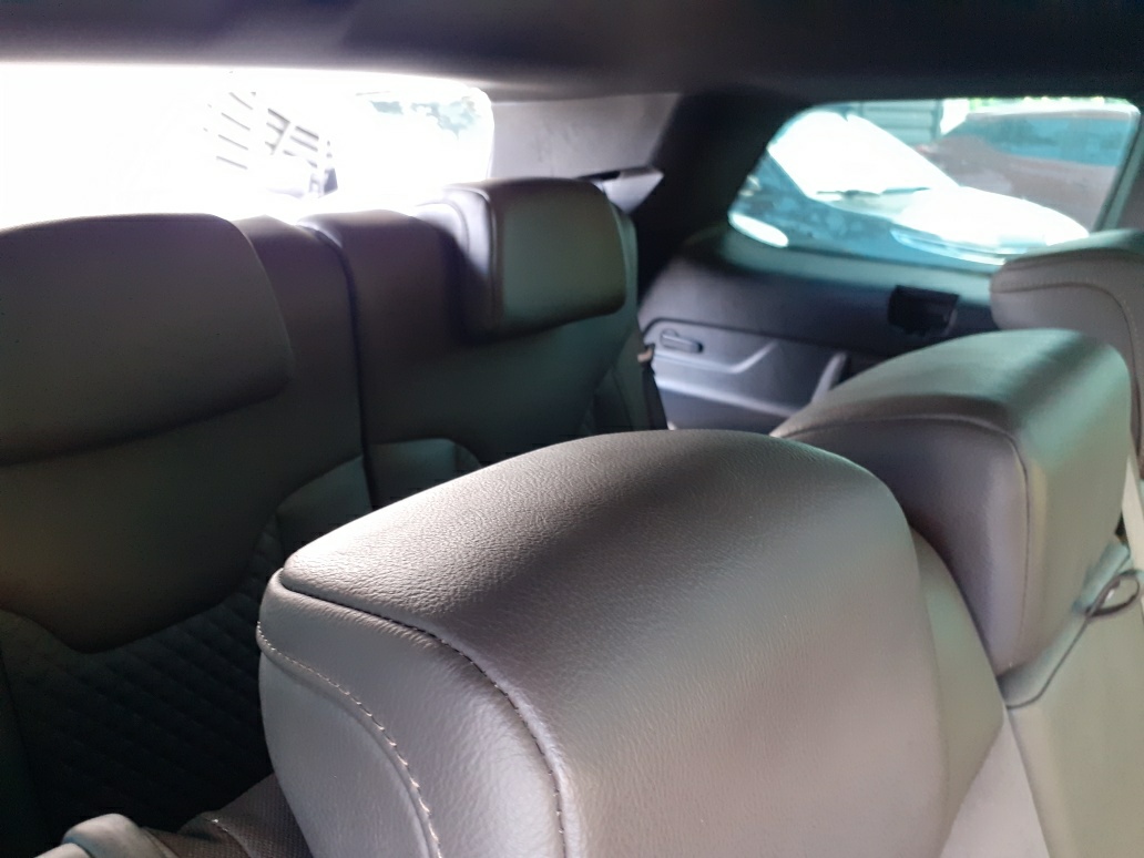 JEEP COMMANDER 2.0 TD380 TURBO DIESEL OVERLAND AT9