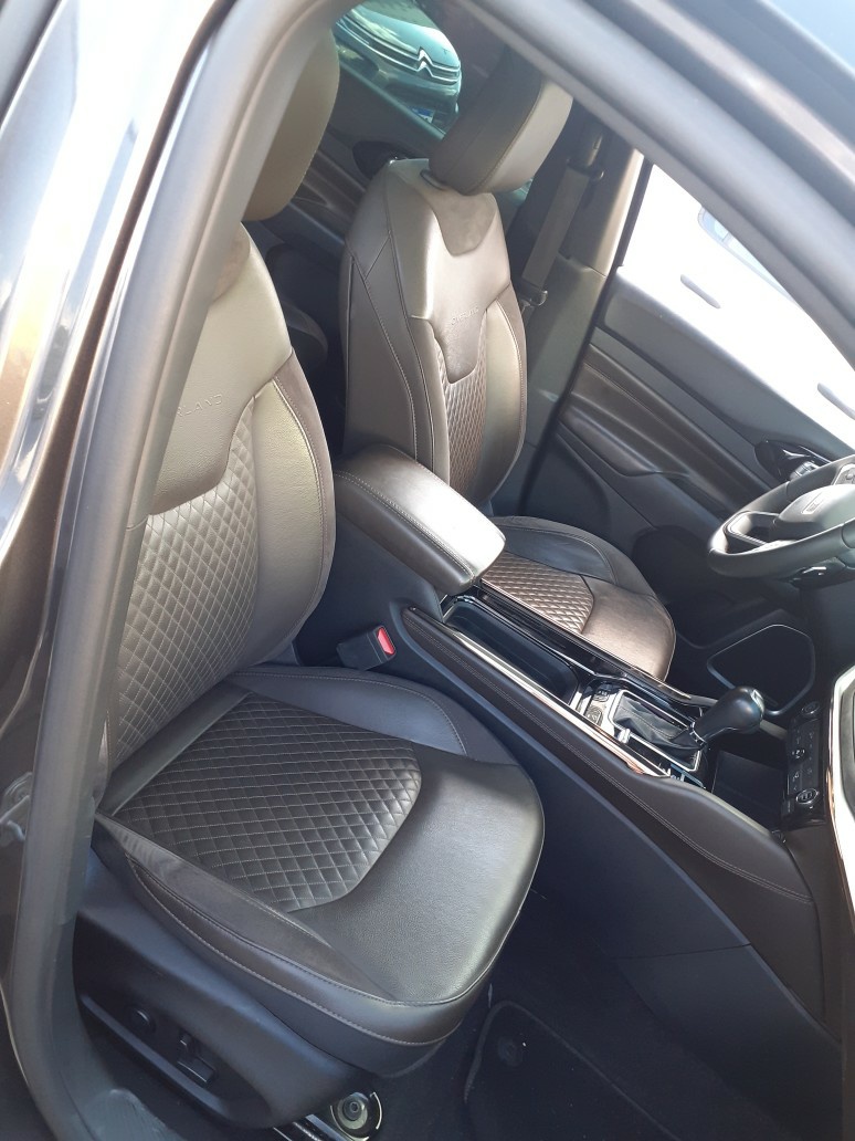 JEEP COMMANDER 2.0 TD380 TURBO DIESEL OVERLAND AT9