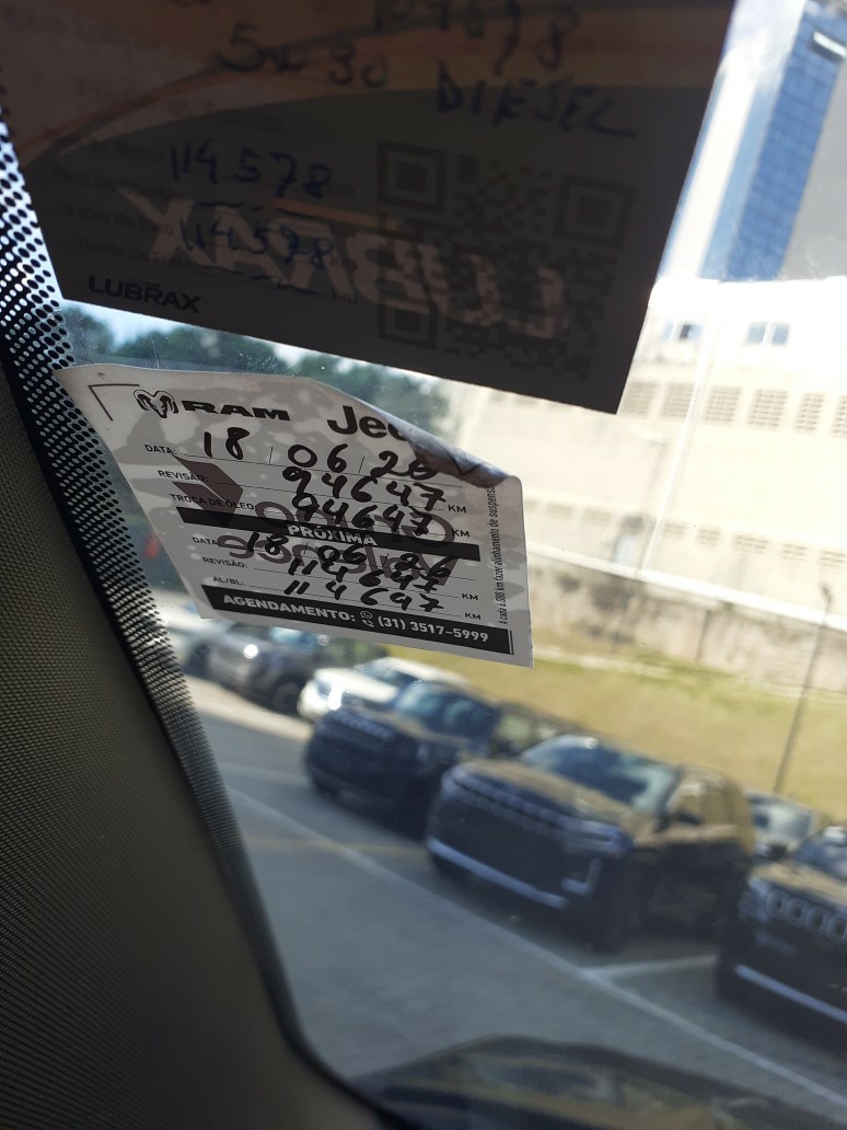 JEEP COMMANDER 2.0 TD380 TURBO DIESEL OVERLAND AT9