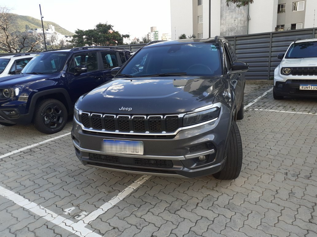 JEEP COMMANDER 2.0 TD380 TURBO DIESEL OVERLAND AT9