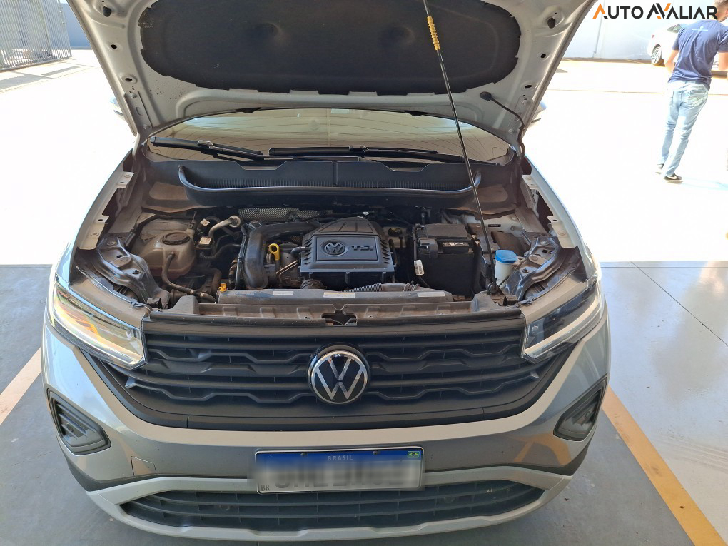 VOLKSWAGEN T-CROSS 1.0 200 TSI TOTAL FLEX AUTOM&Aacute;TICO
