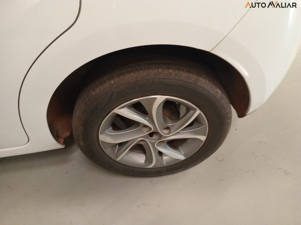 CITROEN C3 1.5 ATTRACTION 8V FLEX 4P MANUAL