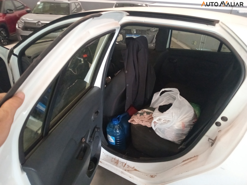 RENAULT LOGAN 1.0 12V SCE FLEX LIFE MANUAL