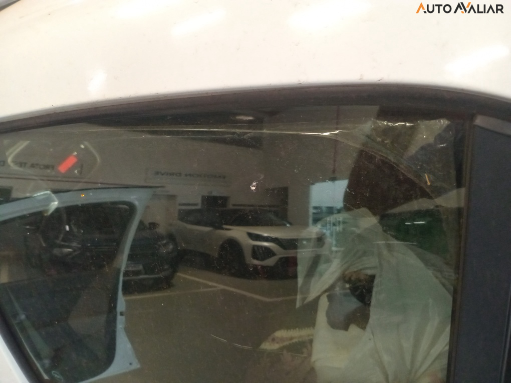 RENAULT LOGAN 1.0 12V SCE FLEX LIFE MANUAL