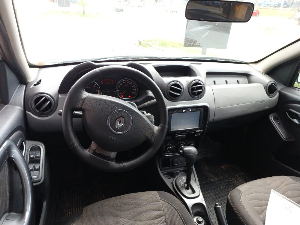 RENAULT DUSTER 2.0 DYNAMIQUE 4X2 16V FLEX 4P AUTOMATICO