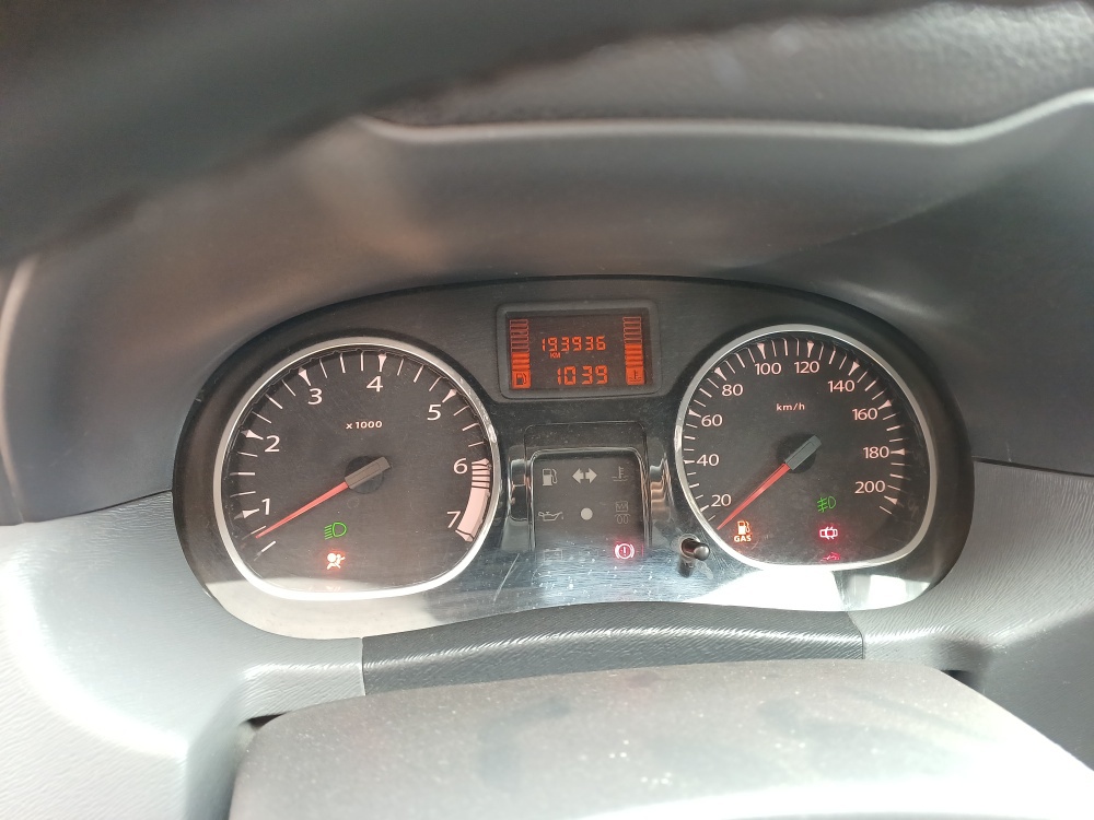 RENAULT DUSTER 2.0 DYNAMIQUE 4X2 16V FLEX 4P AUTOMATICO