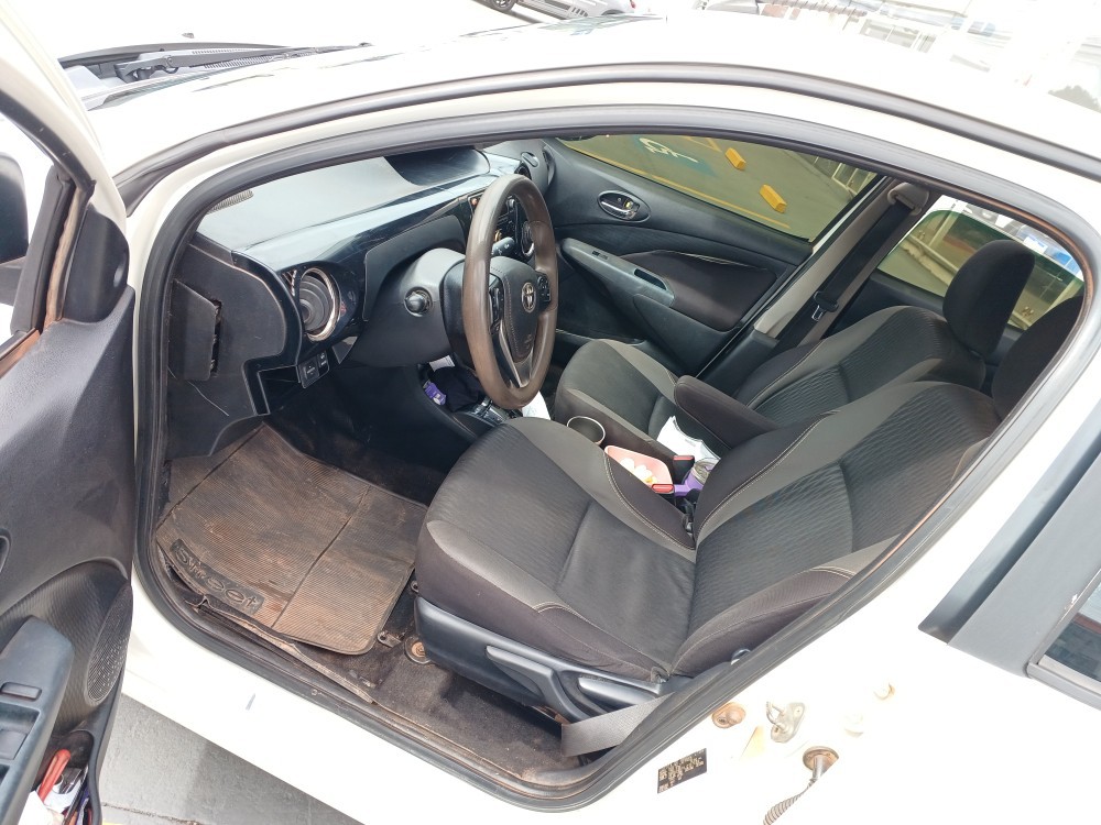 TOYOTA ETIOS 1.5 XS SEDAN 16V FLEX 4P AUTOMATICO