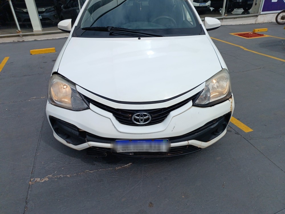 TOYOTA ETIOS 1.5 XS SEDAN 16V FLEX 4P AUTOMATICO