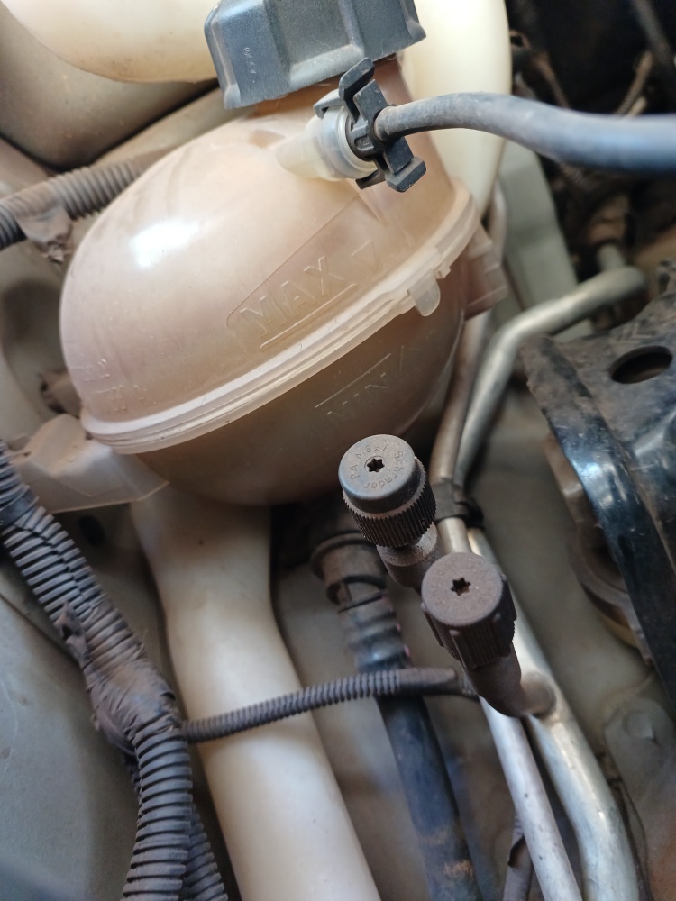 CITROEN AIRCROSS 1.6 SHINE 16V FLEX 4P AUTOMATICO