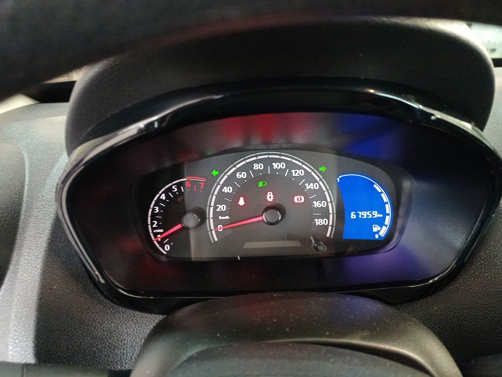 RENAULT KWID 1.0 12V SCE FLEX OUTSIDER MANUAL